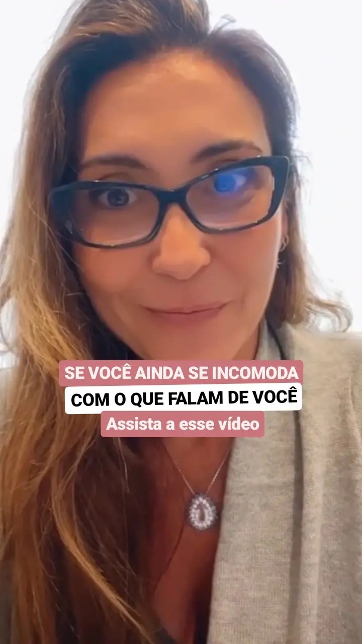 Cada irritação que sinto em relação aos outros é como um sinal de alerta, uma oportunidade de autoconhecimento!